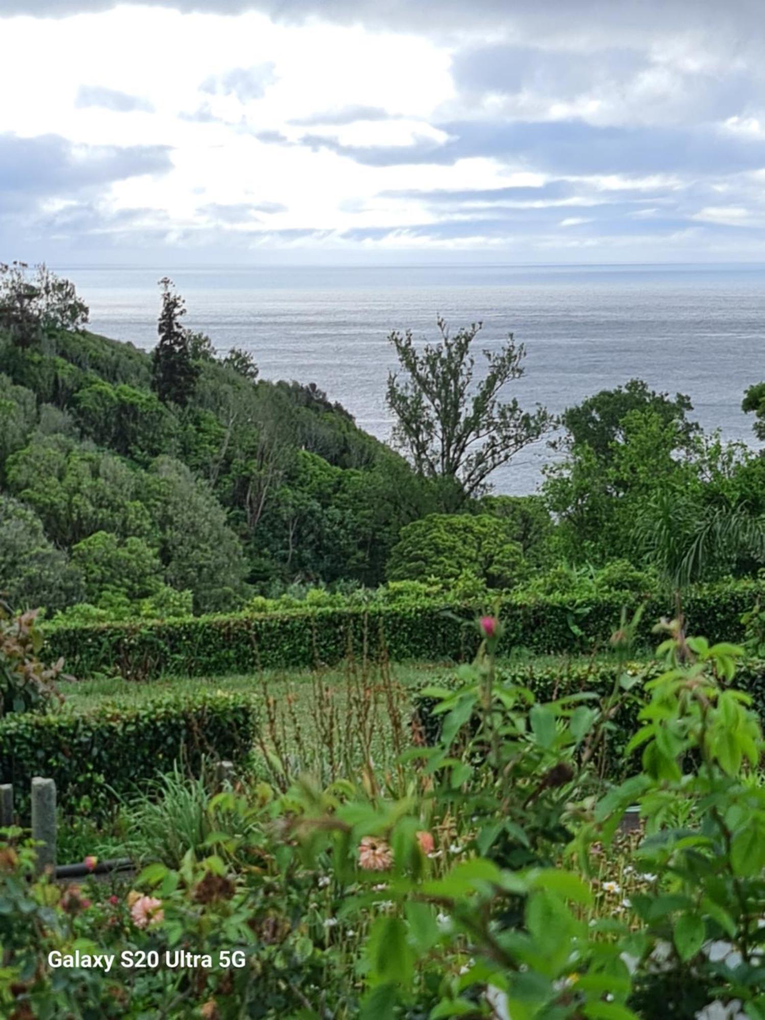 Hotel Ap Luso Brasileiro à Lajes das Flores Extérieur photo